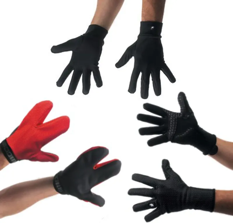 Assos Winter Glove System Pack Set of 3 Gloves in Red and Black Large